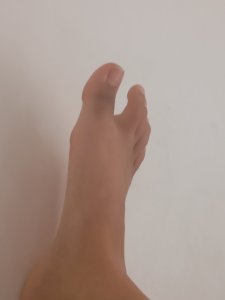 Fotos e vídeos do pé 37 