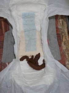 Fraldinha suja bem cheia