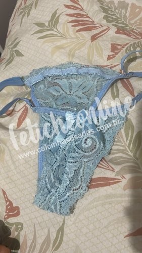 Calcinha de renda branca 