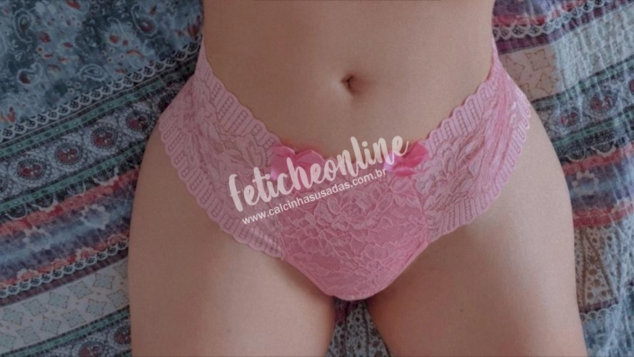 Calcinha Usada Rosa de Renda 