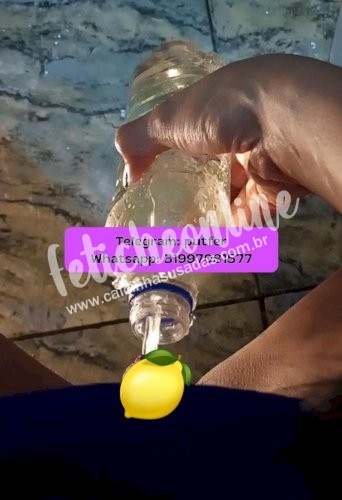 Chuva dourada na garrafinha + brinde (LEIA A DESCRIÇÃO) 