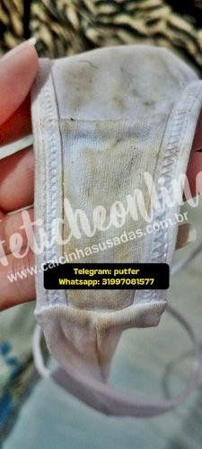 Calcinha branca bem suja + brinde (LEIA A DESCRIÇÃO)