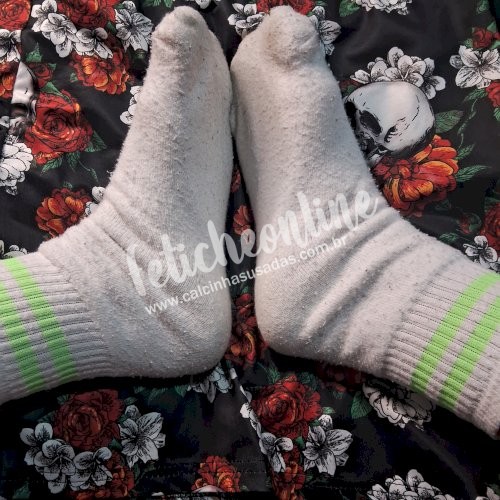 Podolatria: Meias, Pelinhas raspadas do pé, Havaianas e Tênis usados por quanto tempo você quiser + conteúdo virtual incluso + frete grátis acima de R$200,00!