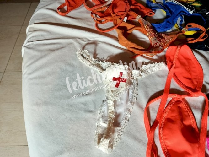 TODAS AS CALCINHAS, FIO DENTAL, FANTASIAS, ROUPAS E SHORTS DE SELMA RECIFE E AMIGAS. TUDO MESMO.
