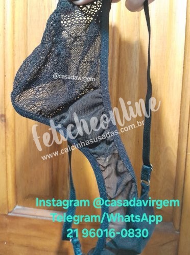 Calcinha usada preta de renda