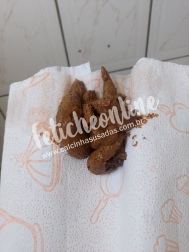 Vendo scat no potinho 