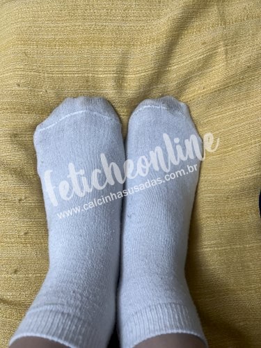 Meia branca chulézinho