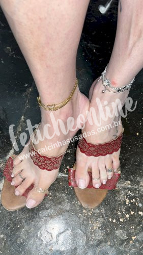 Calçado usado saltinho vermelho 