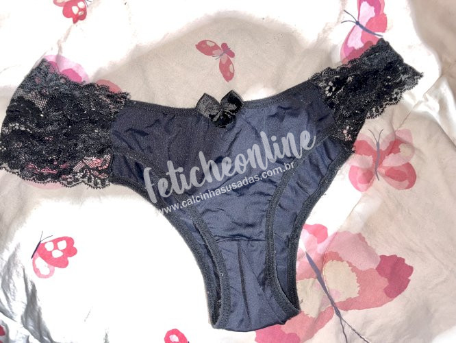 Calcinha preta usada sob encomenda 